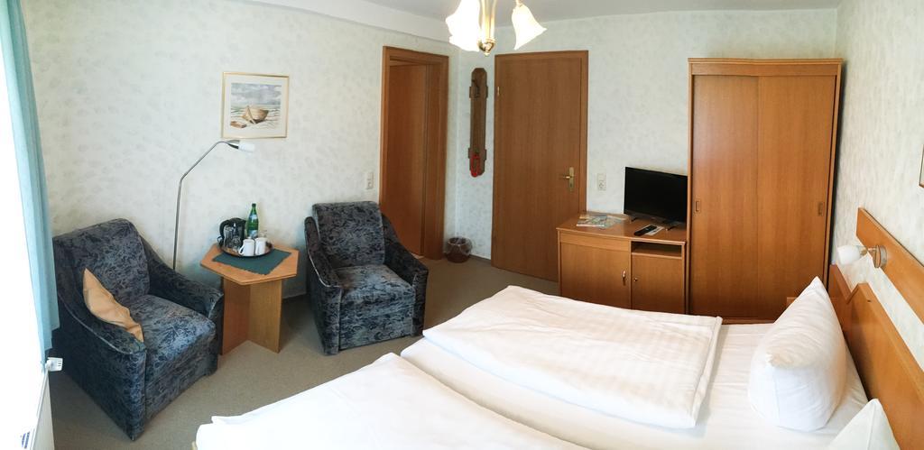 Kastanienhof Hotel Garni Ostseebad Ostseebad Zinnowitz Zimmer foto