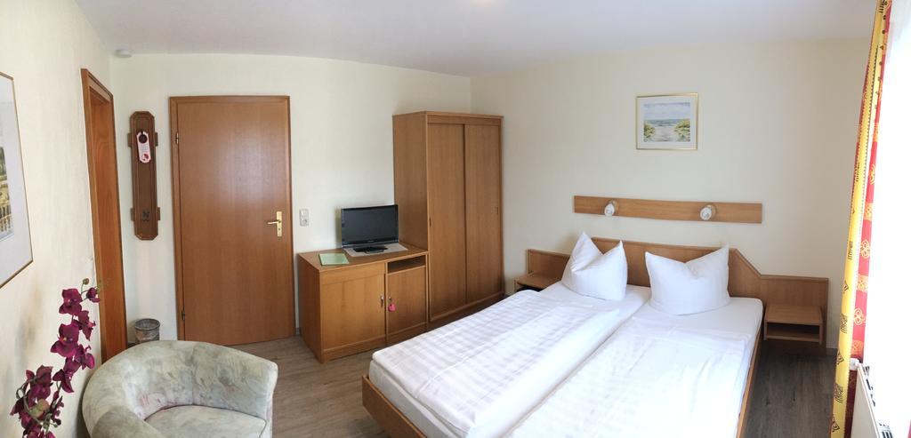 Kastanienhof Hotel Garni Ostseebad Ostseebad Zinnowitz Zimmer foto