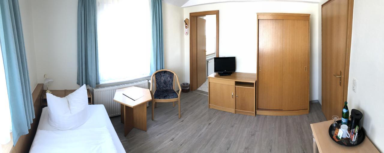 Kastanienhof Hotel Garni Ostseebad Ostseebad Zinnowitz Zimmer foto